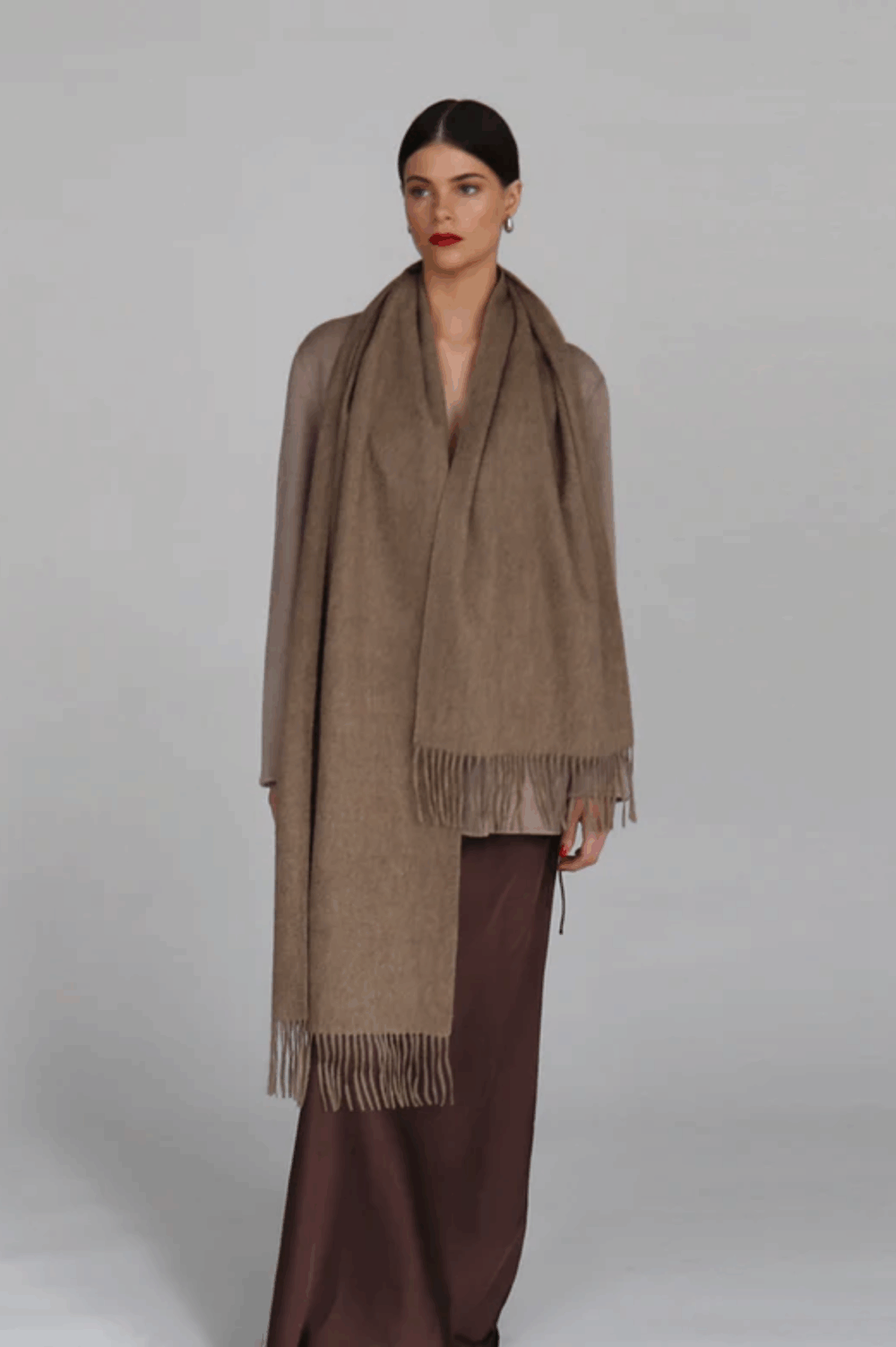 Ophelia Cashmere Scarf – LIGHT FAWN